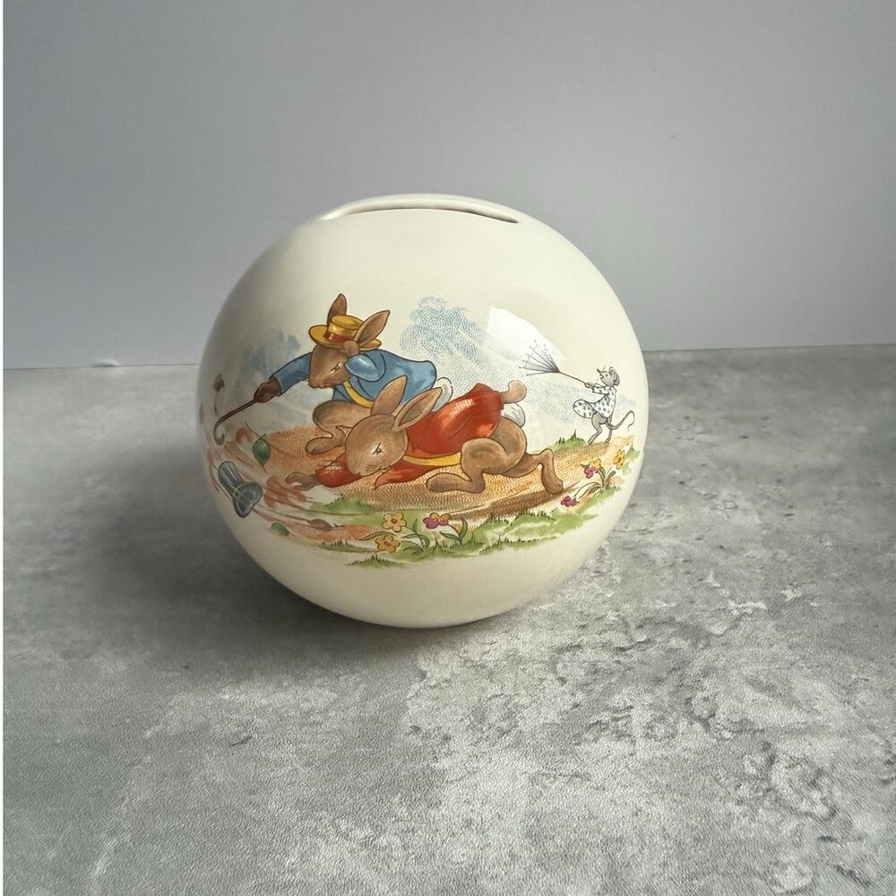 Vintage Royal Doulton Bunnykins ‘Windy Day’ Money Ball Bank Wind Blowing Top Hat